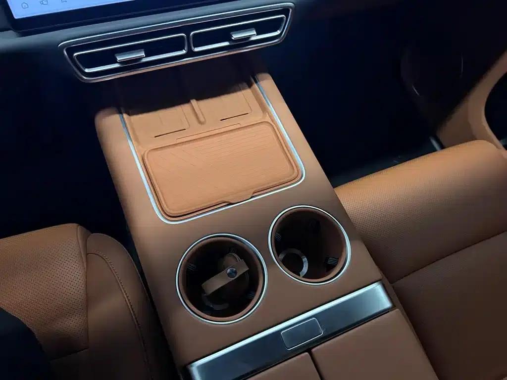 Li Auto L8 2024 Pro — миниатюра 24