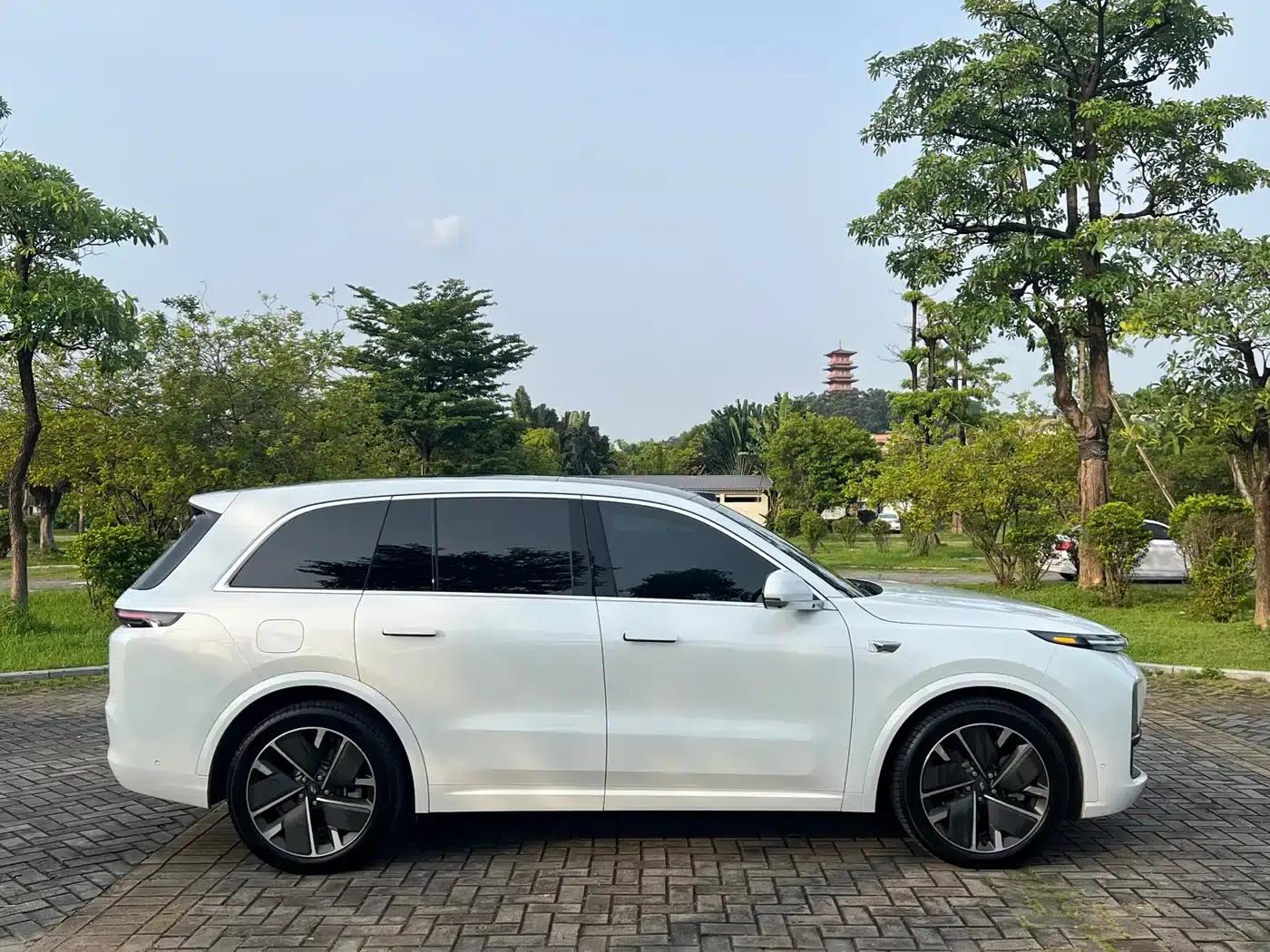 Li Auto L8 2025 Ultra Intelligent Renewal Edition — миниатюра 4