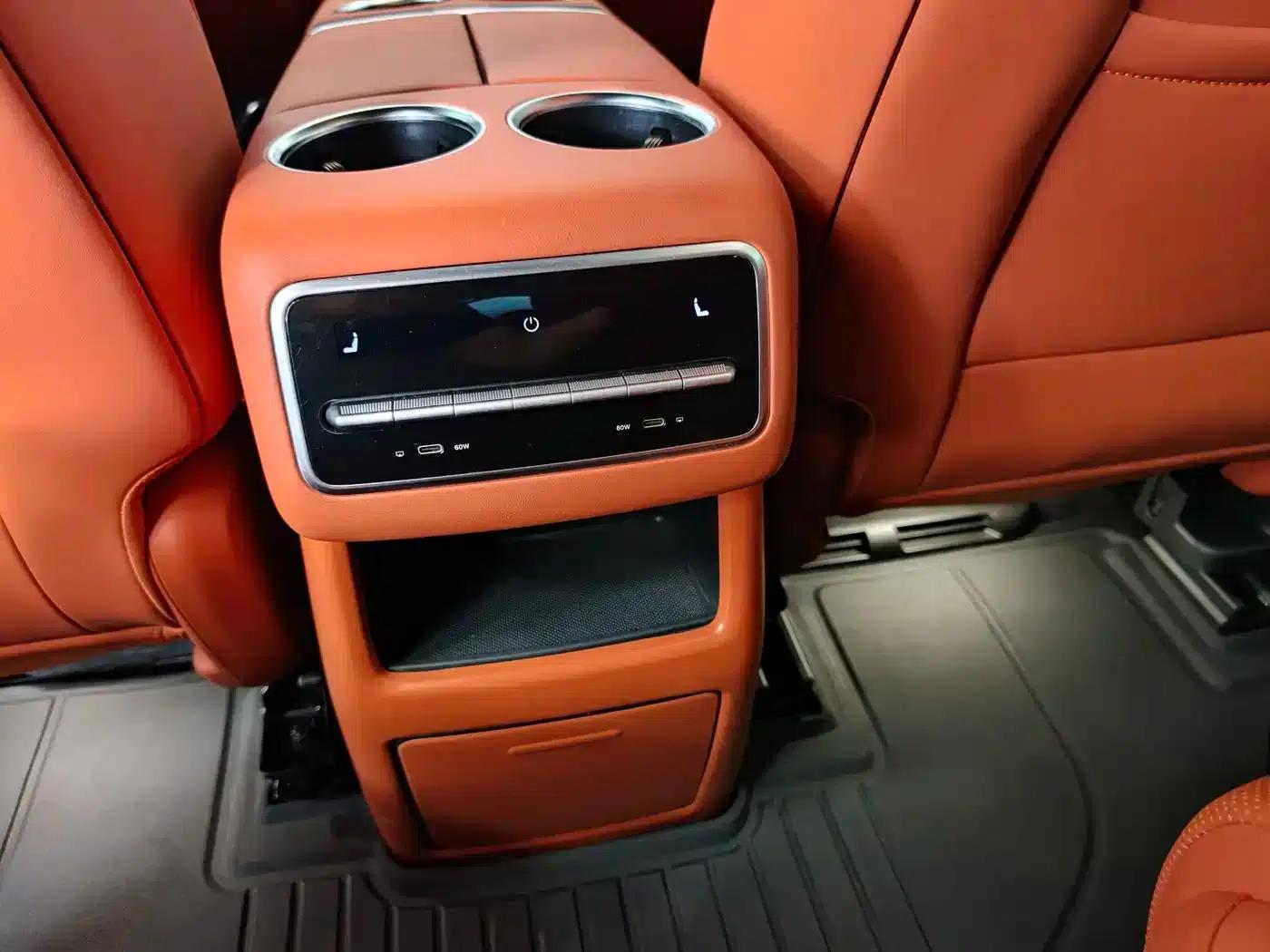 Li Auto L8 2023 Pro — миниатюра 10