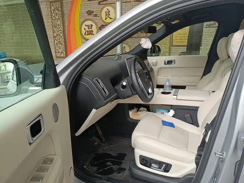 Li Auto L8 2023 Pro — миниатюра 12