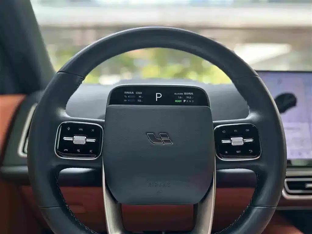 Li Auto L8 2024 Pro — миниатюра 13