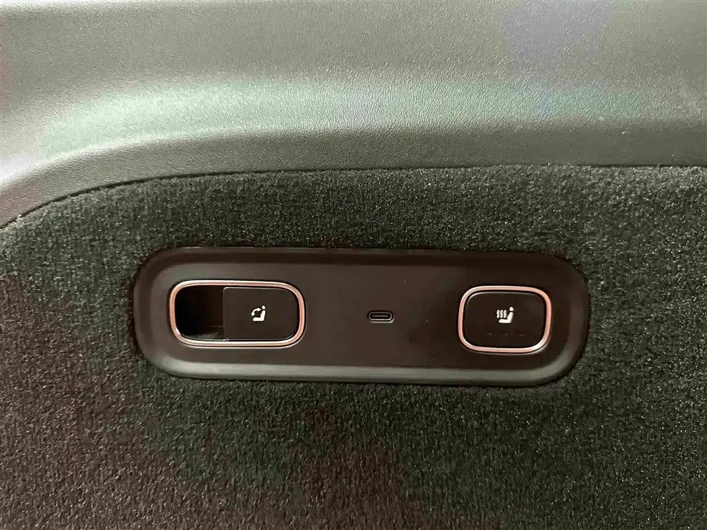 Li Auto L8 2024 Pro — миниатюра 25