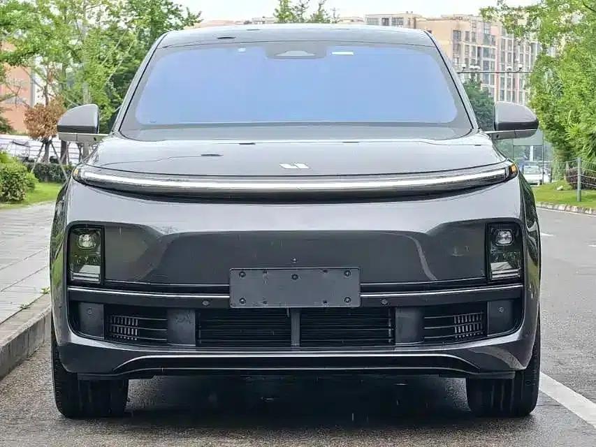 Li Auto L8 2023 Pro — миниатюра 2