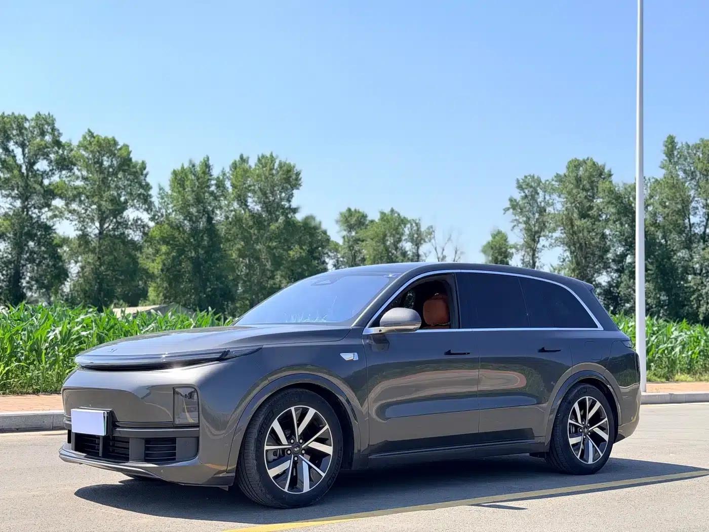 Li Auto L8 2023 Pro — миниатюра 1