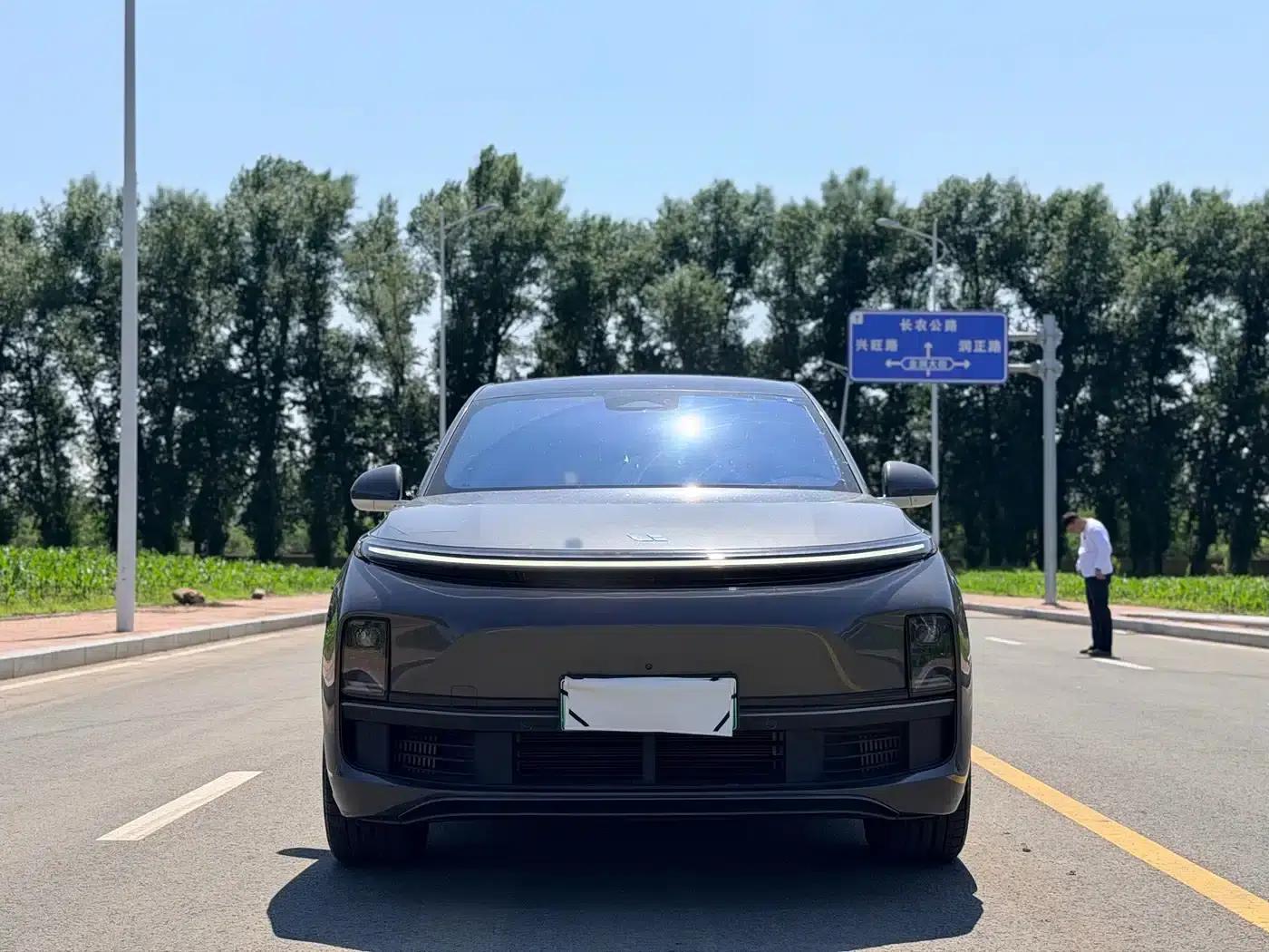 Li Auto L8 2023 Pro — миниатюра 2