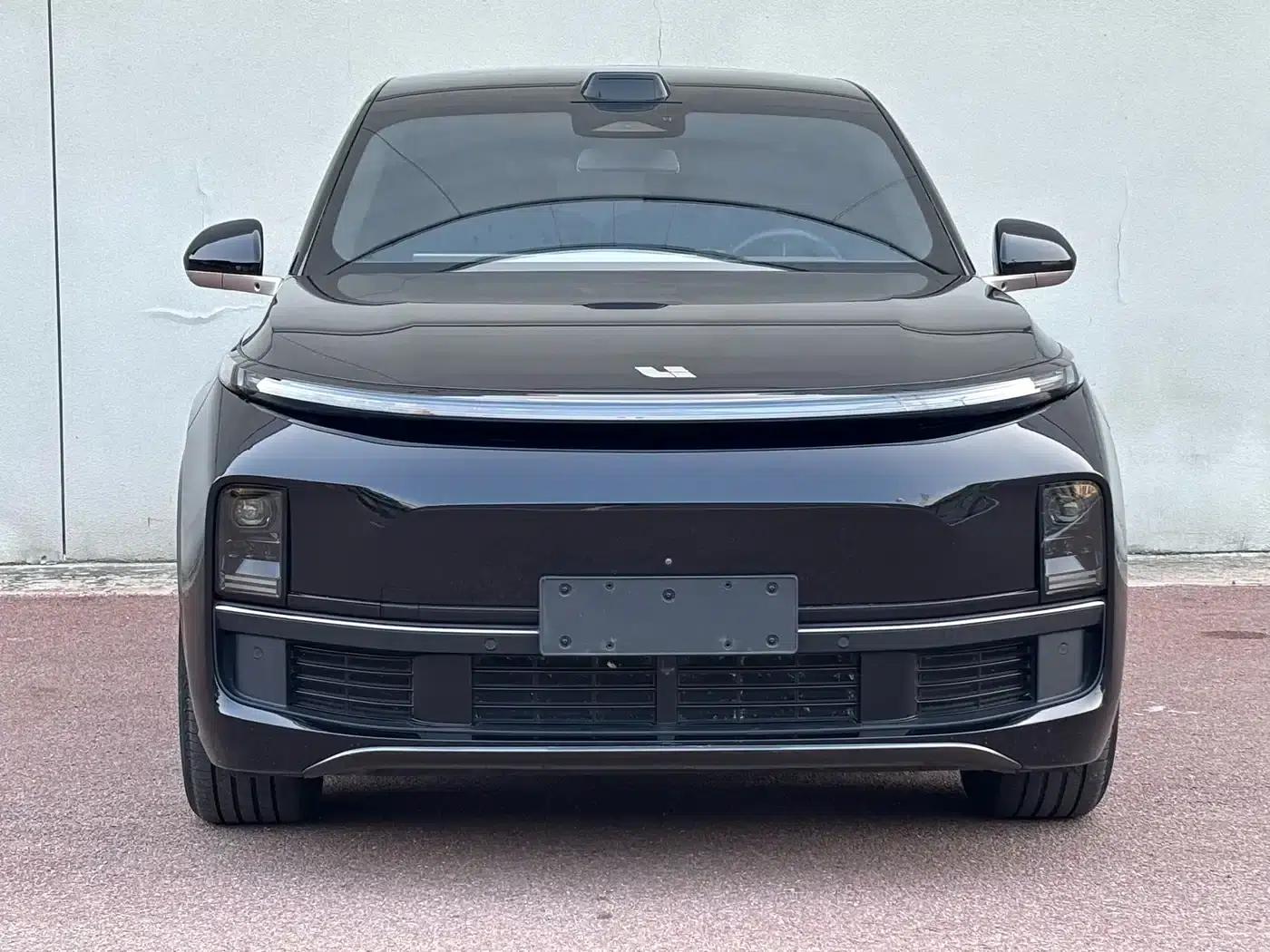 Li Auto L8 2023 Pro — миниатюра 1