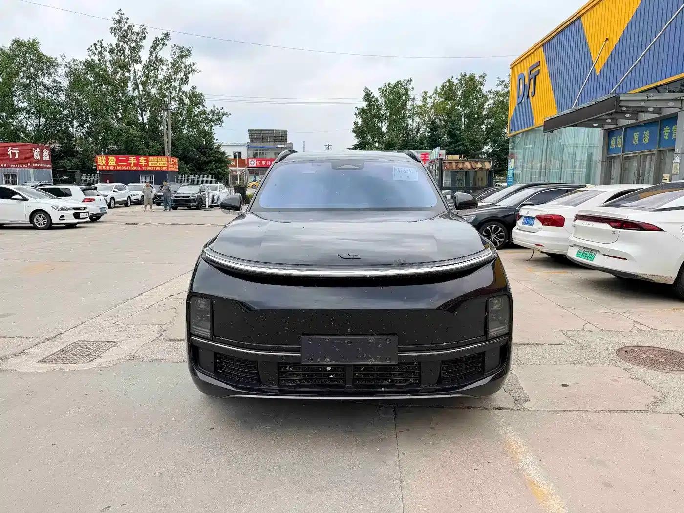 Li Auto L8 2023 Pro — миниатюра 1