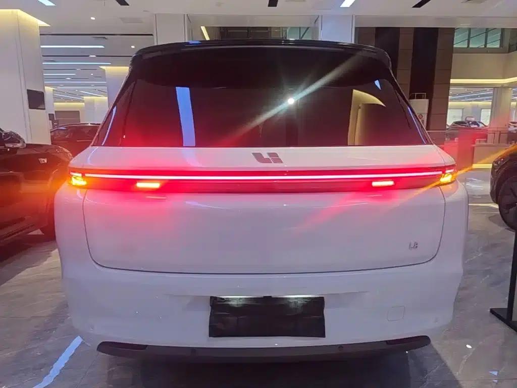 Li Auto L8 2025 Ultra Intelligent Renewal Edition — миниатюра 6