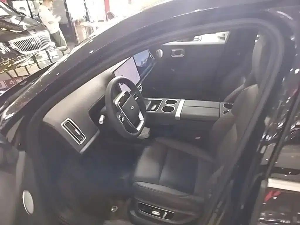 Li Auto L8 2023 Pro — миниатюра 16