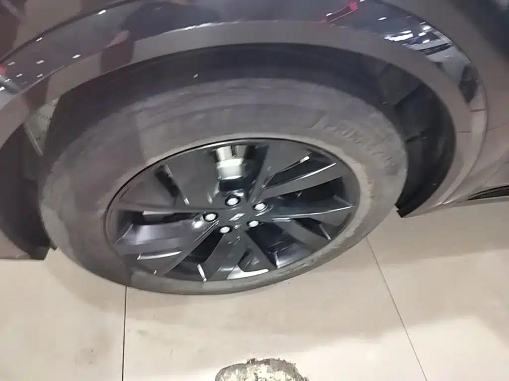 Li Auto L8 2023 Pro — миниатюра 23