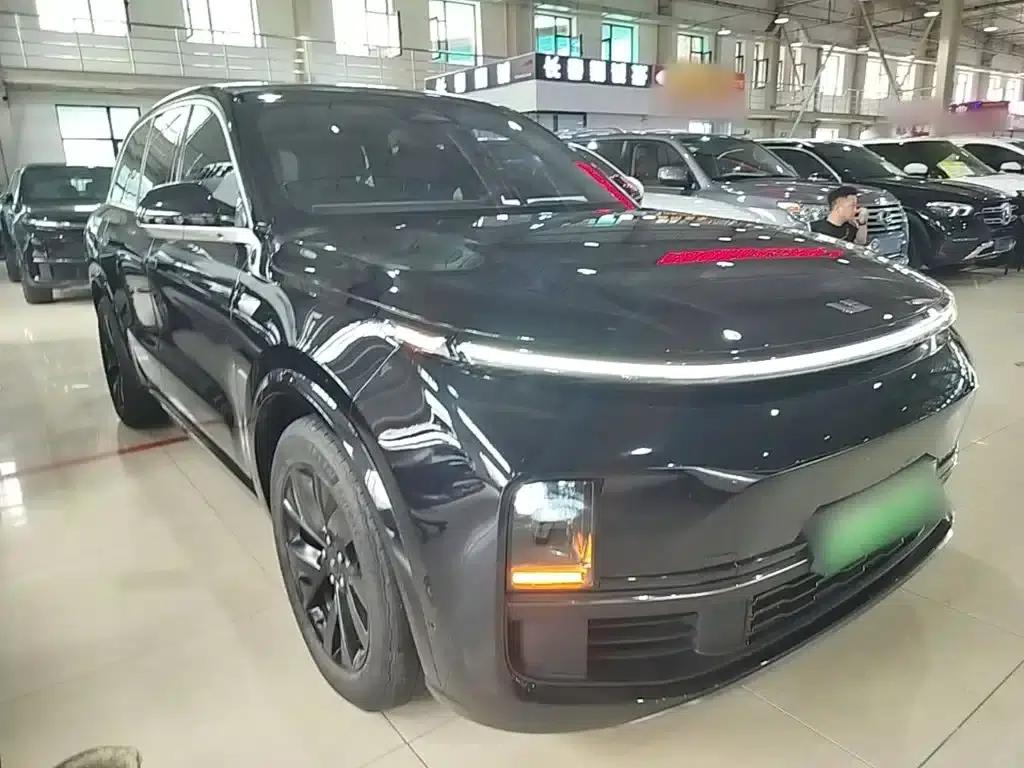 Li Auto L8 2023 Pro — миниатюра 4
