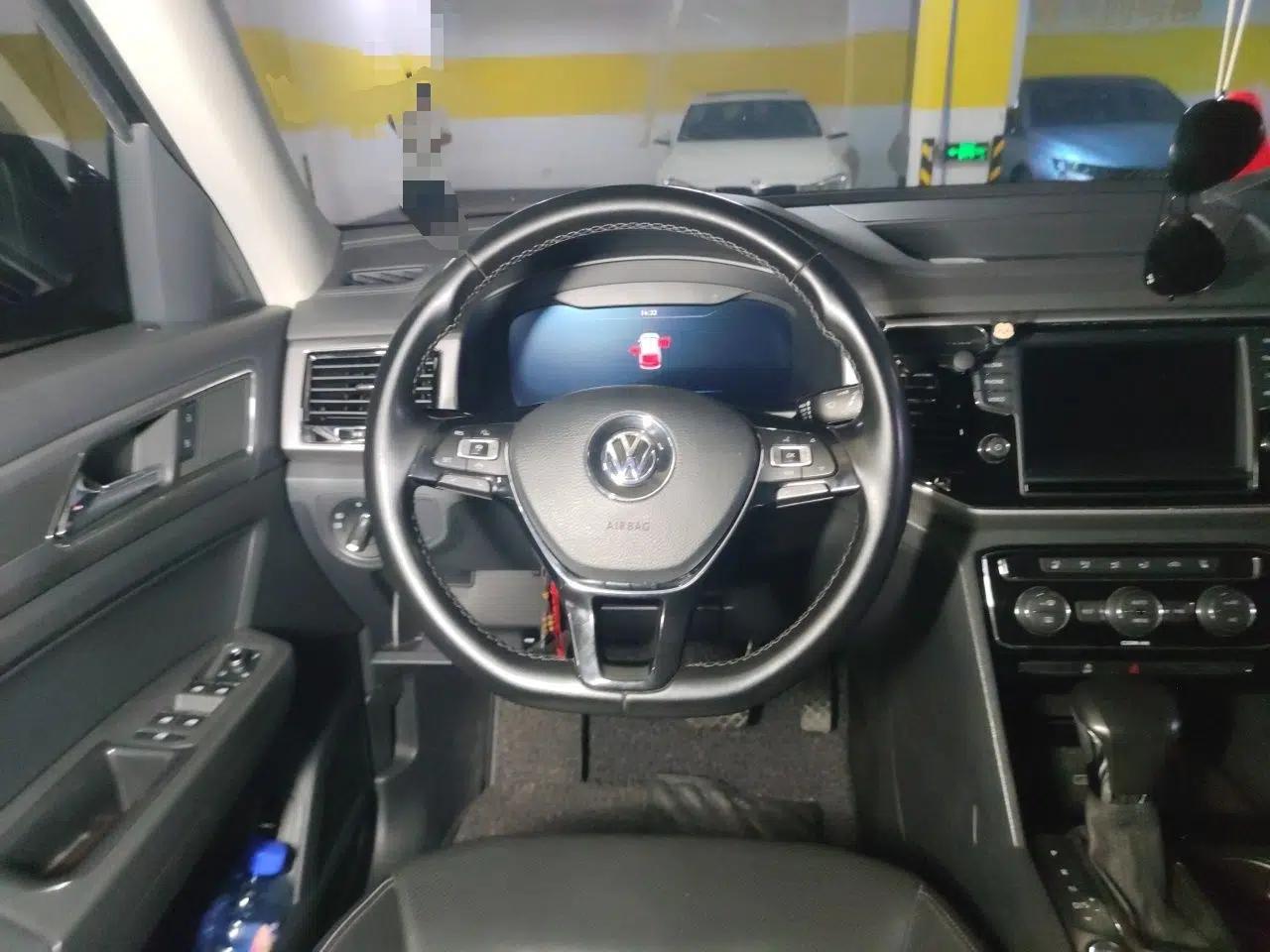 Volkswagen Teramont 2017 380TSI Four-Wheel Drive Luxury Edition — миниатюра 10