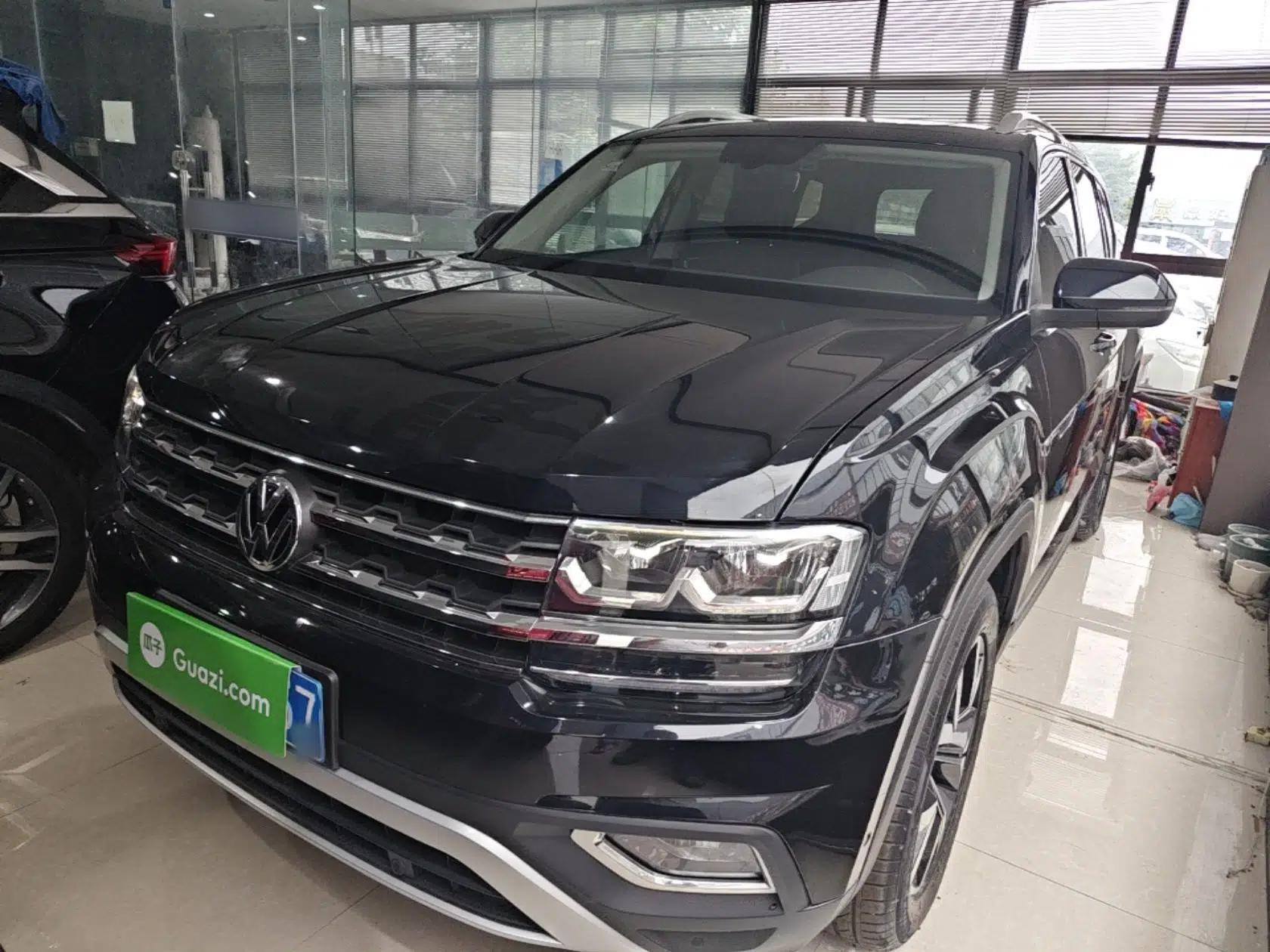 Volkswagen Teramont 2019 330TSI Two-Wheel-Drive Luxury Edition China V Standard — миниатюра 1