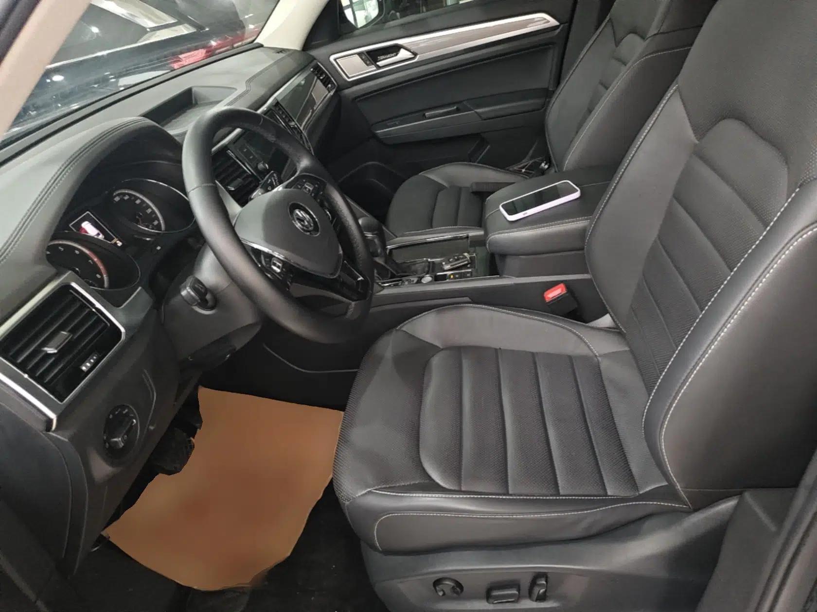 Volkswagen Teramont 2019 330TSI Two-Wheel-Drive Luxury Edition China V Standard — миниатюра 17