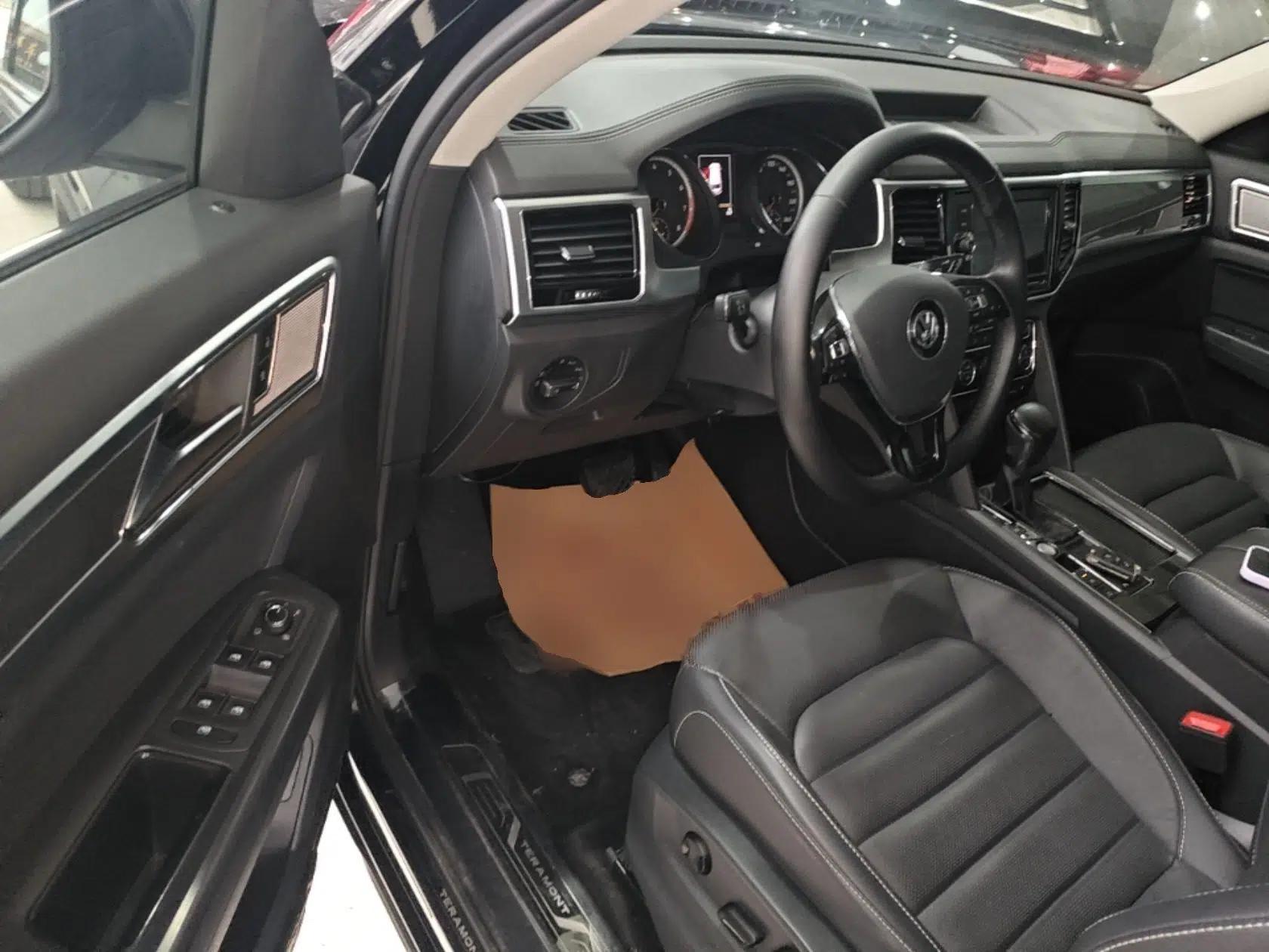 Volkswagen Teramont 2019 330TSI Two-Wheel-Drive Luxury Edition China V Standard — миниатюра 18