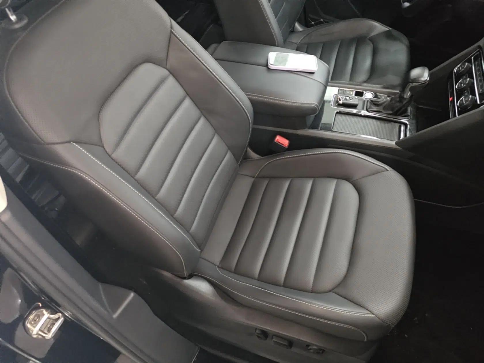 Volkswagen Teramont 2019 330TSI Two-Wheel-Drive Luxury Edition China V Standard — миниатюра 19