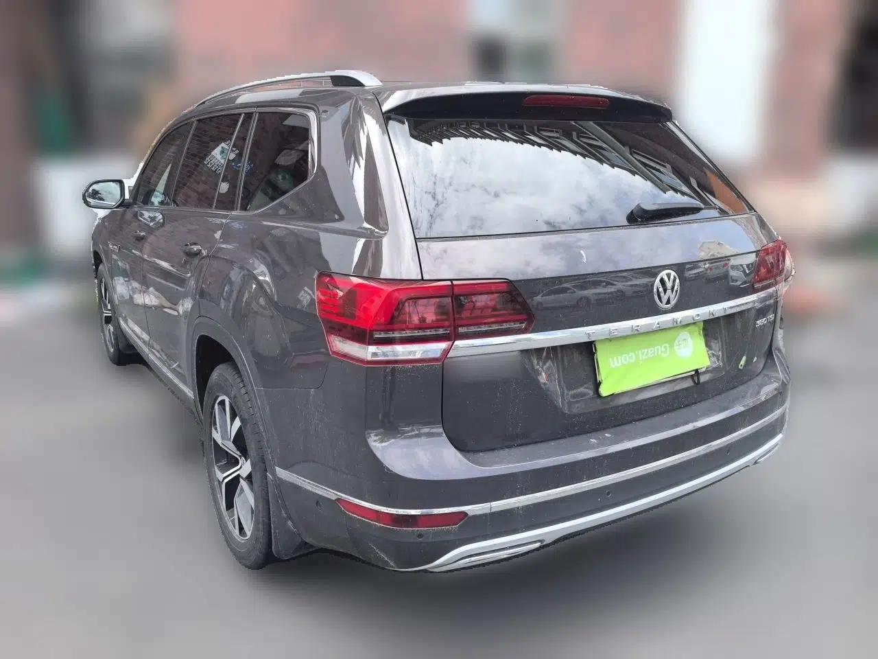 Volkswagen Teramont 2017 380TSI Four-Wheel Drive Luxury Edition — миниатюра 4