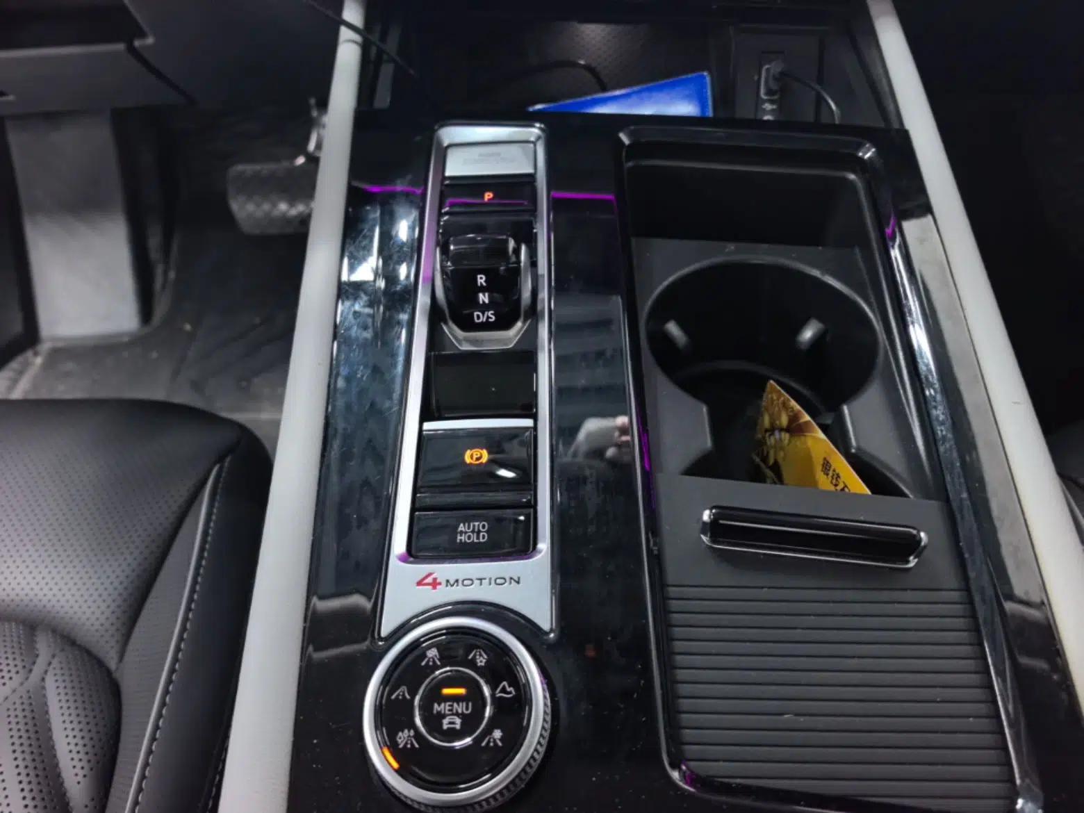 Volkswagen Teramont 2024 380TSI Four-Wheel Drive Prestige Luxury Edition — миниатюра 16