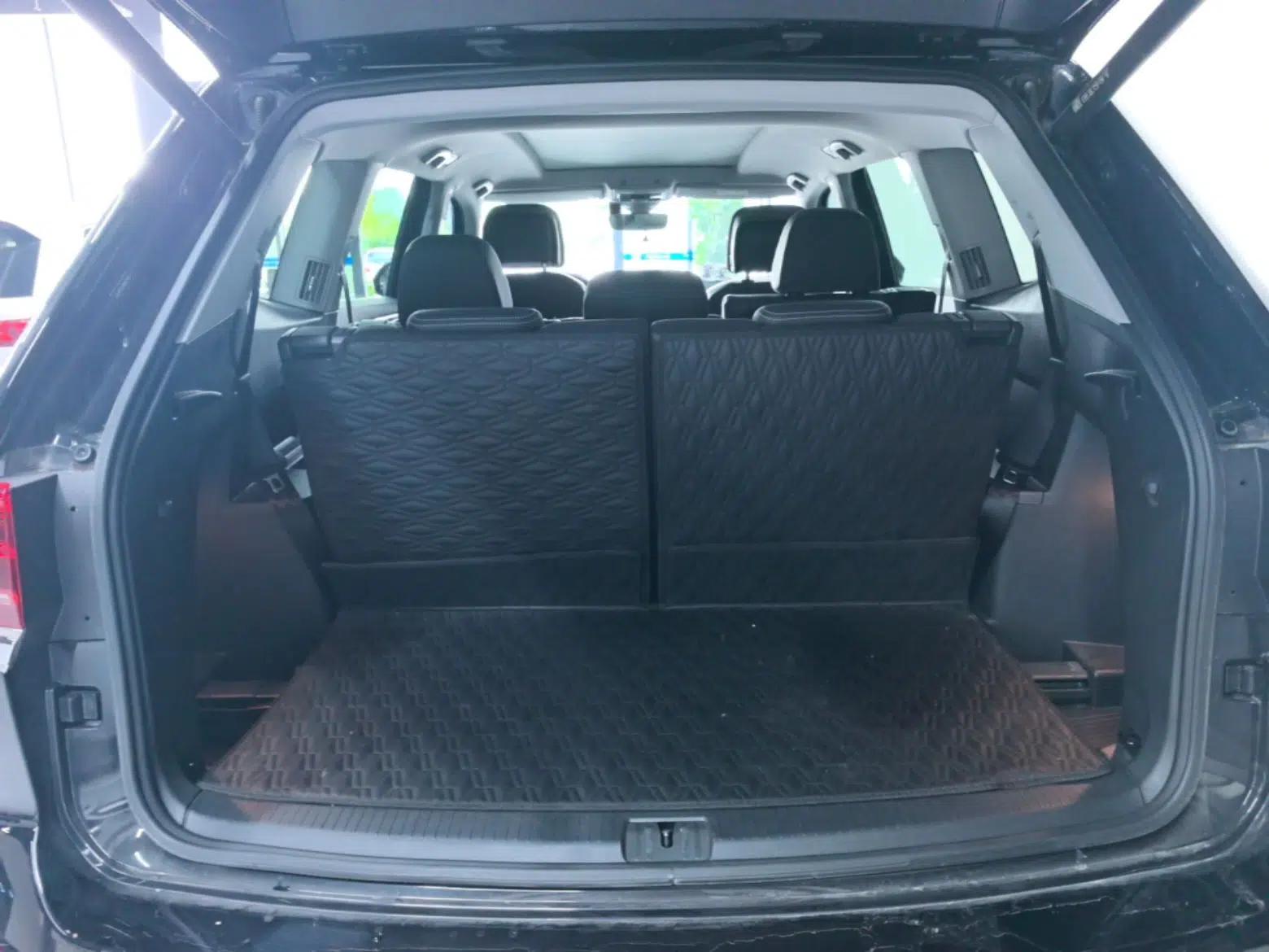 Volkswagen Teramont 2024 380TSI Four-Wheel Drive Prestige Luxury Edition — миниатюра 22