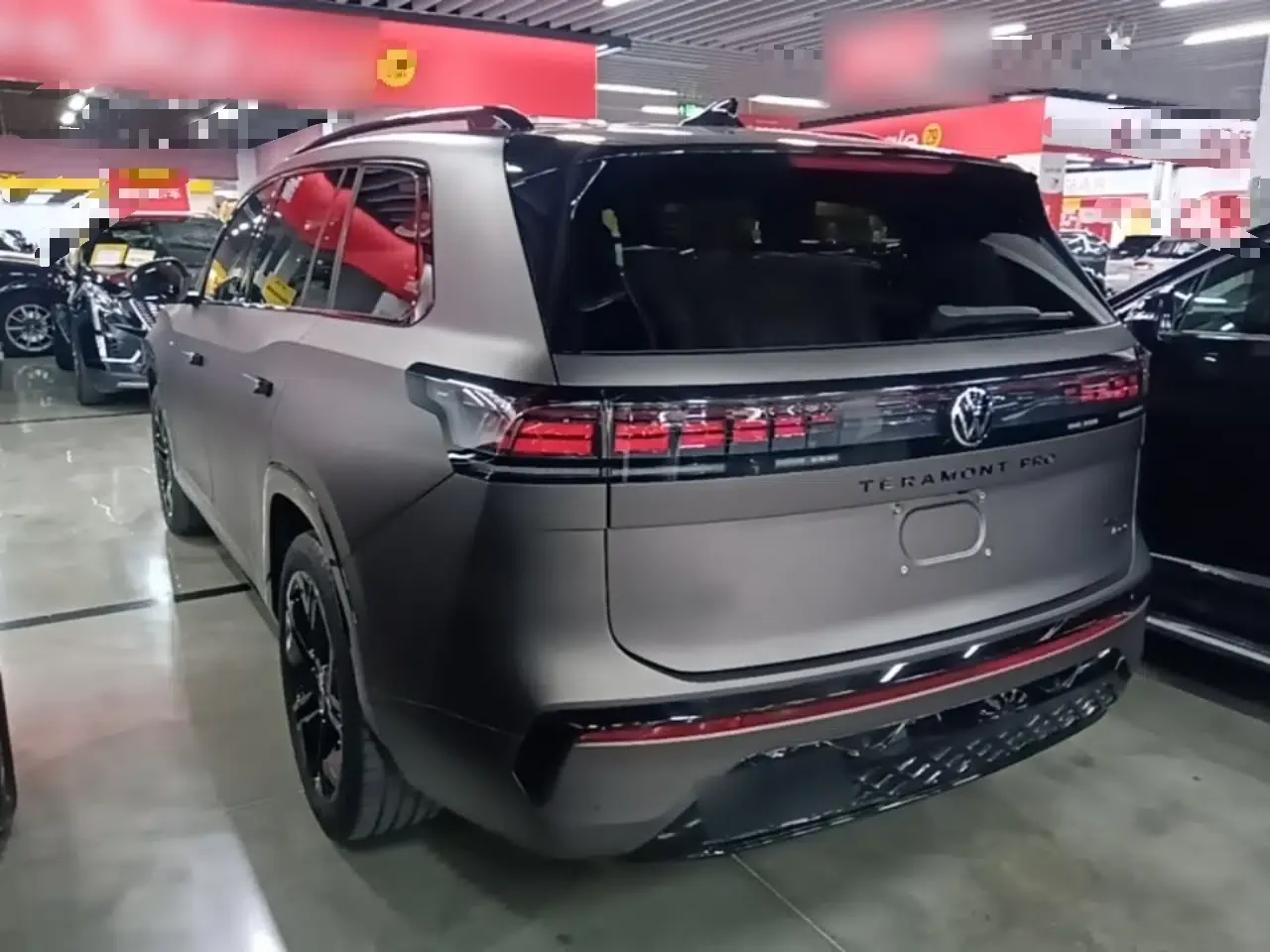 Volkswagen Teramont 2025 Tiguan Pro 450TSI Four-Wheel Drive Summit Edition — миниатюра 4