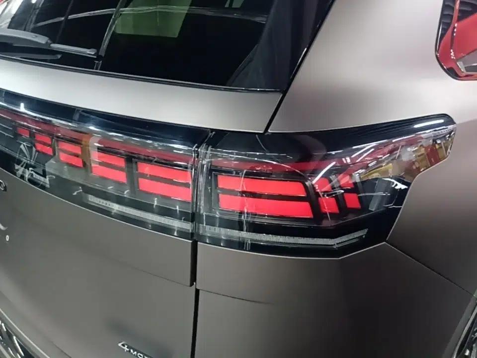 Volkswagen Teramont 2025 Tiguan Pro 450TSI Four-Wheel Drive Summit Edition — миниатюра 9