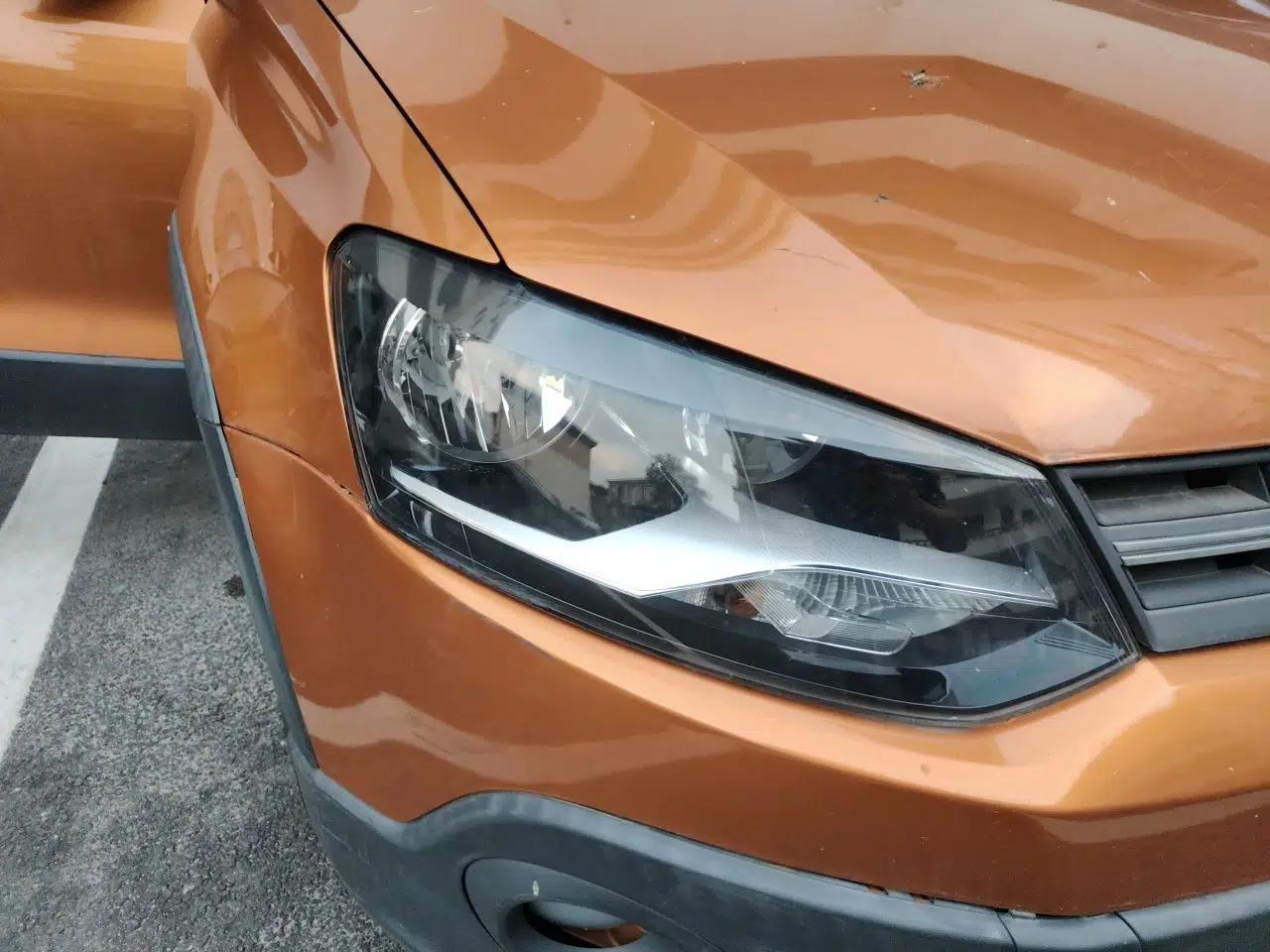 Volkswagen Polo 2016 1.4L Cross Polo Automatic — миниатюра 7