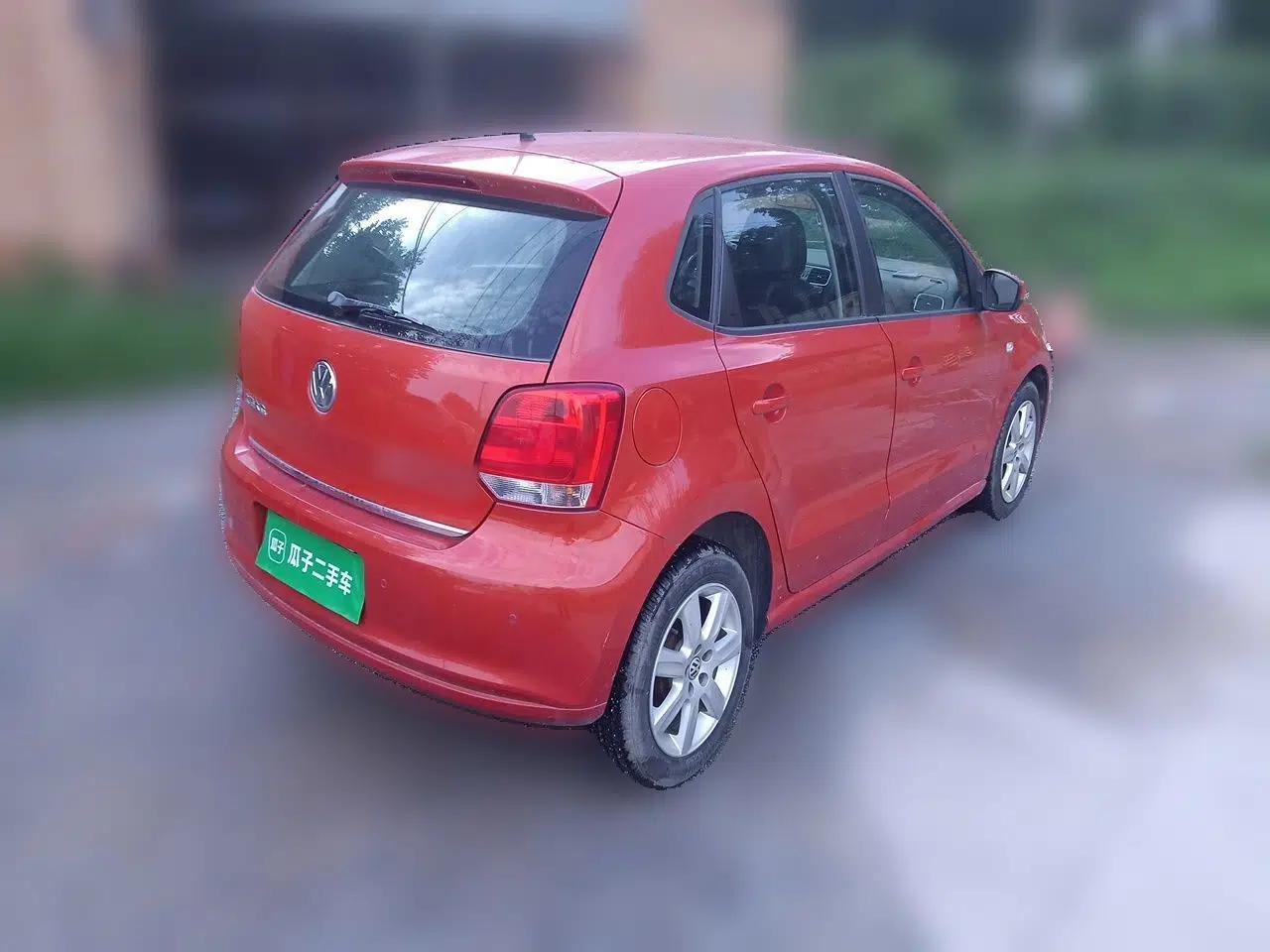 Volkswagen Polo 2011 1.6L Automatic ZhiKu Edition — миниатюра 6