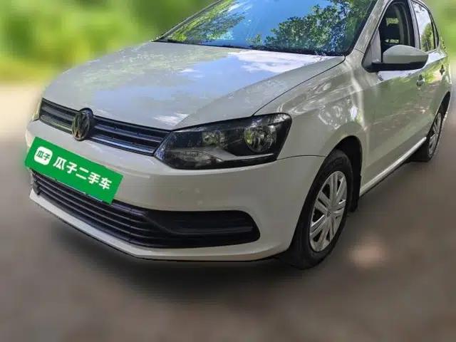 Volkswagen Polo 2014 1.4L Manual Fashion Edition