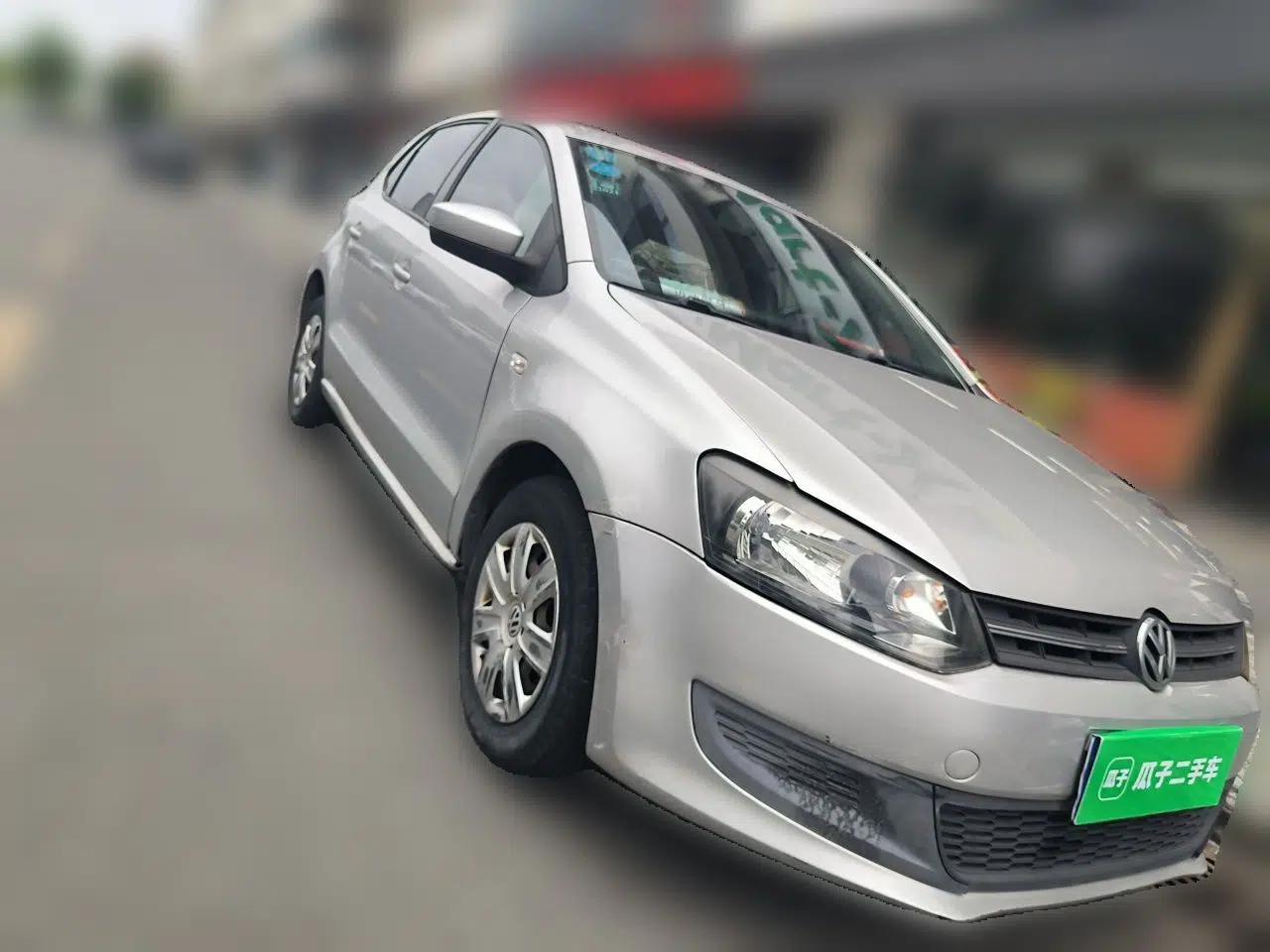 Volkswagen Polo 2011 1.4L Manual ZhiLe Edition — миниатюра 3