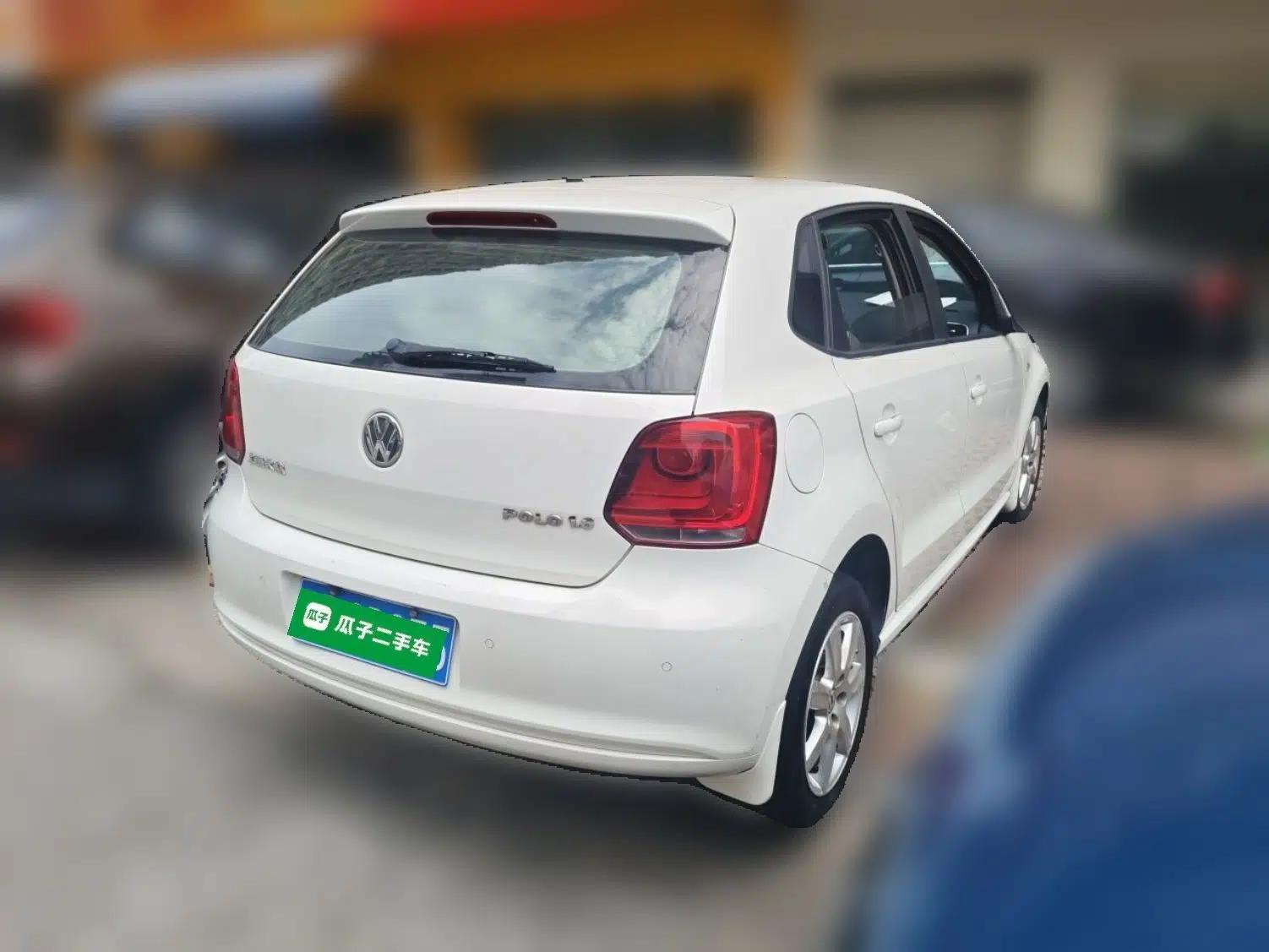 Volkswagen Polo 2013 1.6L Automatic Comfort Edition — миниатюра 6