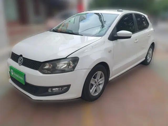 Volkswagen Polo 2013 1.4L Manual Fashion Edition