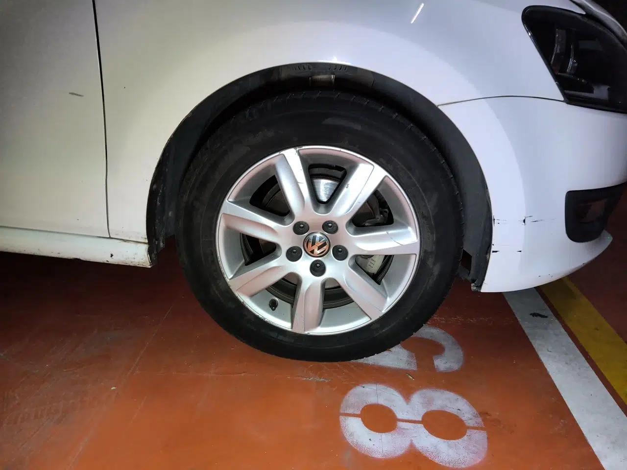 Volkswagen Polo 2013 1.4L Automatic Comfort Edition — миниатюра 8