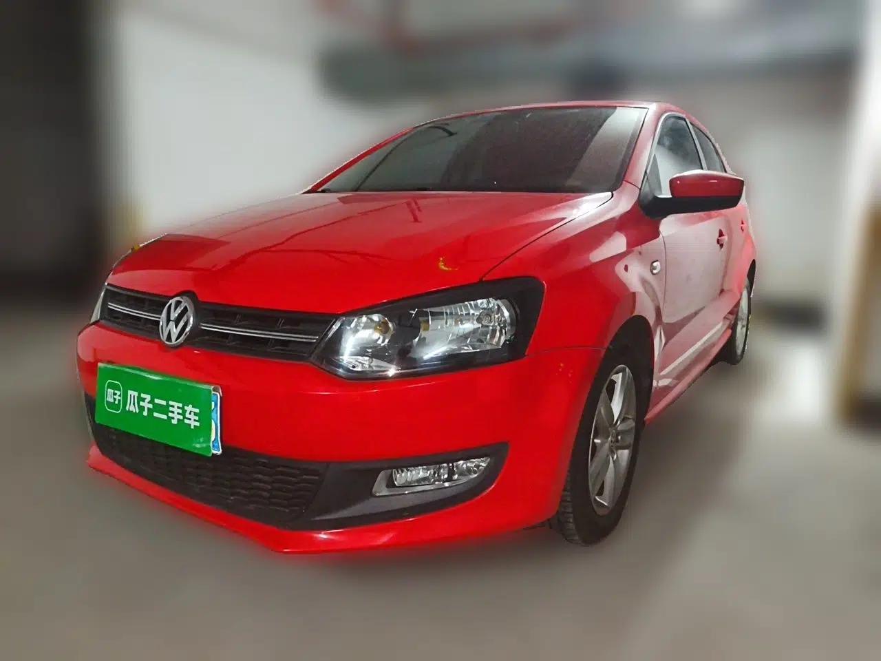 Volkswagen Polo 2011 1.4L Automatic ZhiShang Version — миниатюра 1