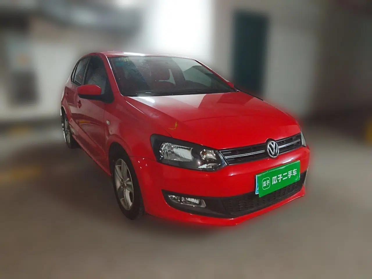 Volkswagen Polo 2011 1.4L Automatic ZhiShang Version — миниатюра 3