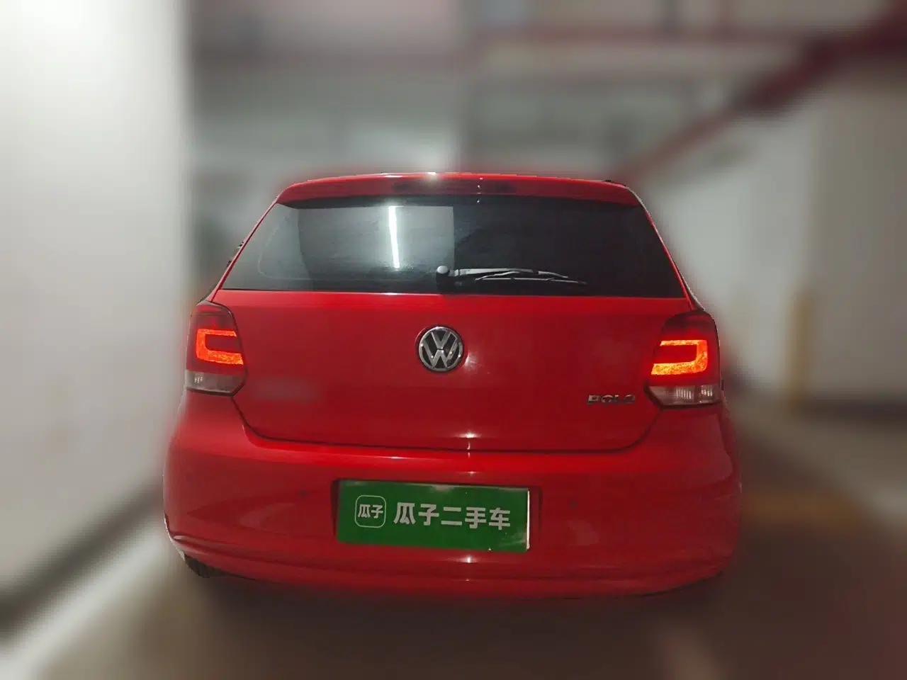 Volkswagen Polo 2011 1.4L Automatic ZhiShang Version — миниатюра 5