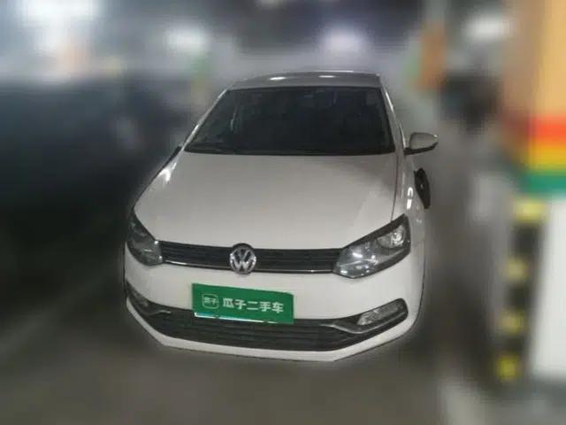Volkswagen Polo 2016 1.4L Manual Fashion Model