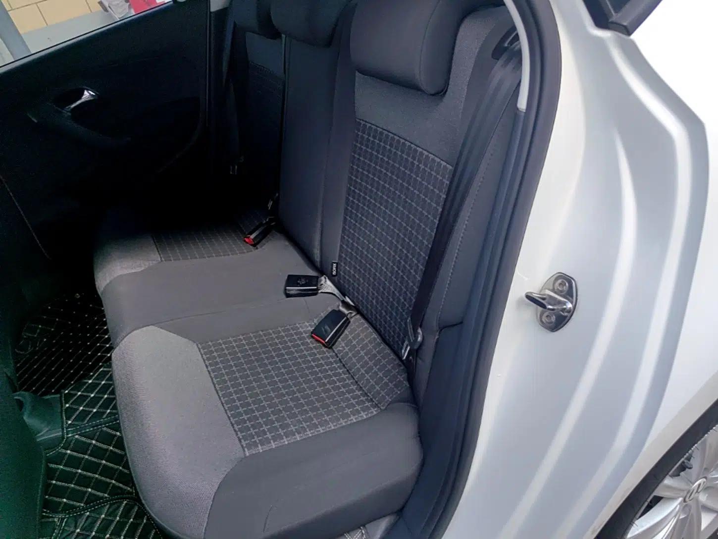 Volkswagen Polo 2016 1.6L Automatic Comfort Model — миниатюра 20