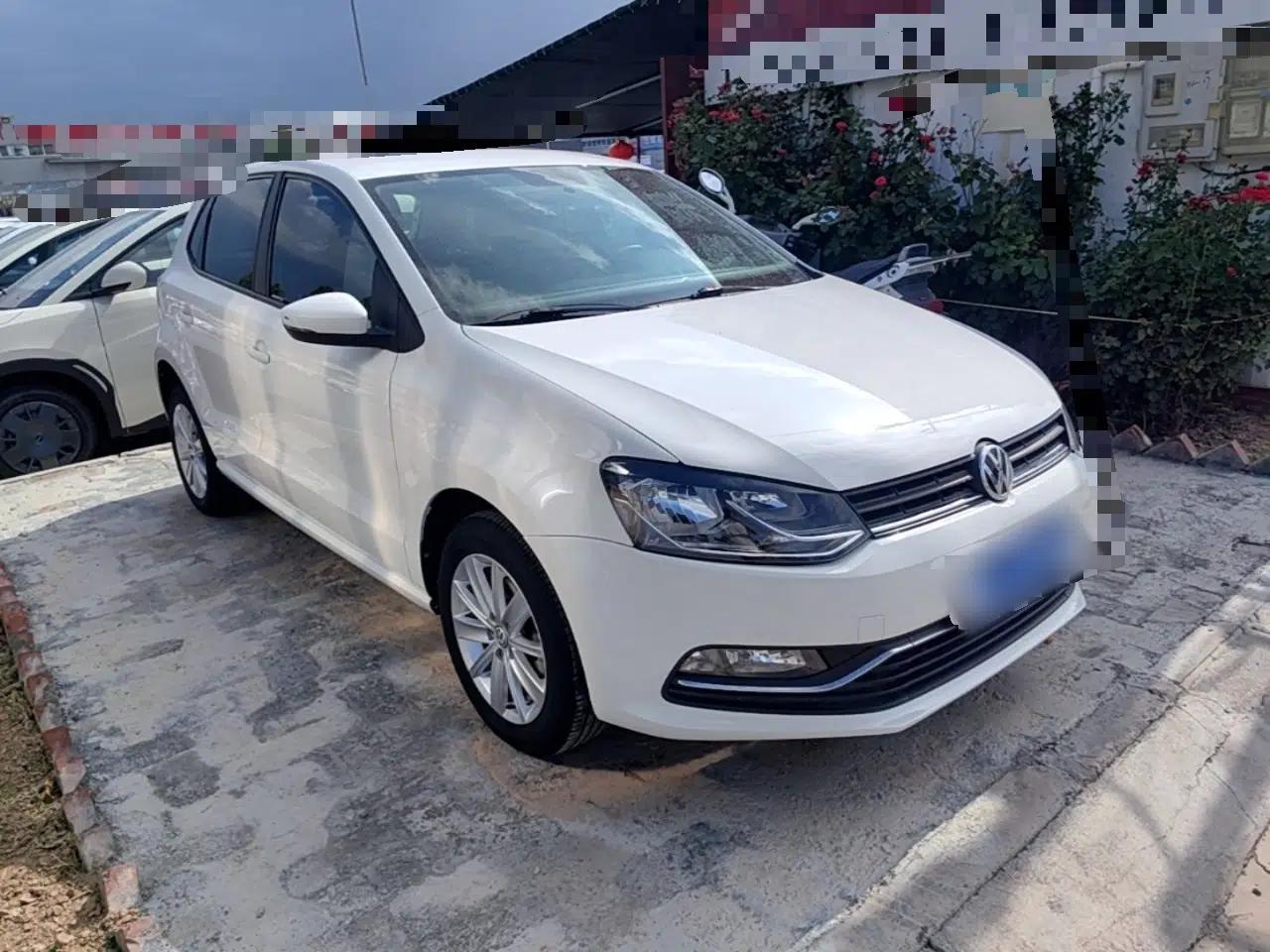 Volkswagen Polo 2016 1.6L Automatic Comfort Model — миниатюра 3