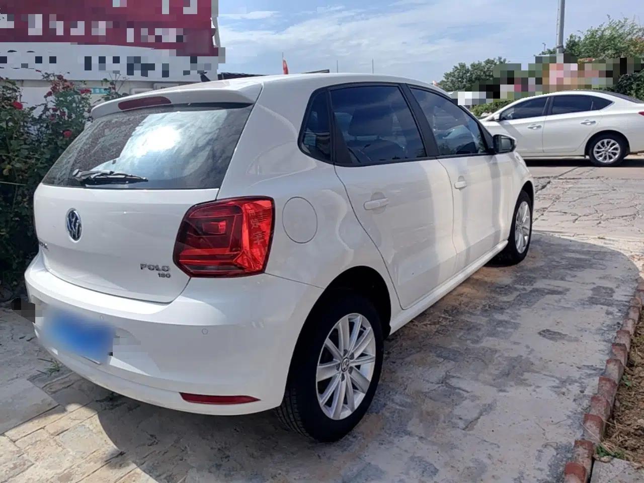 Volkswagen Polo 2016 1.6L Automatic Comfort Model — миниатюра 6