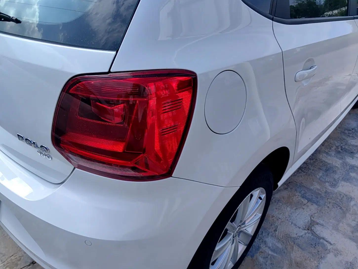Volkswagen Polo 2016 1.6L Automatic Comfort Model — миниатюра 9