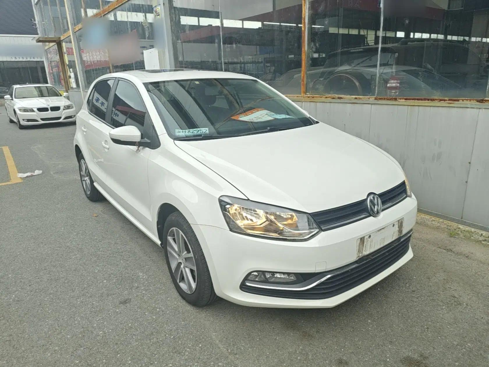 Volkswagen Polo 2016 1.6L Automatic Comfort Model — миниатюра 12