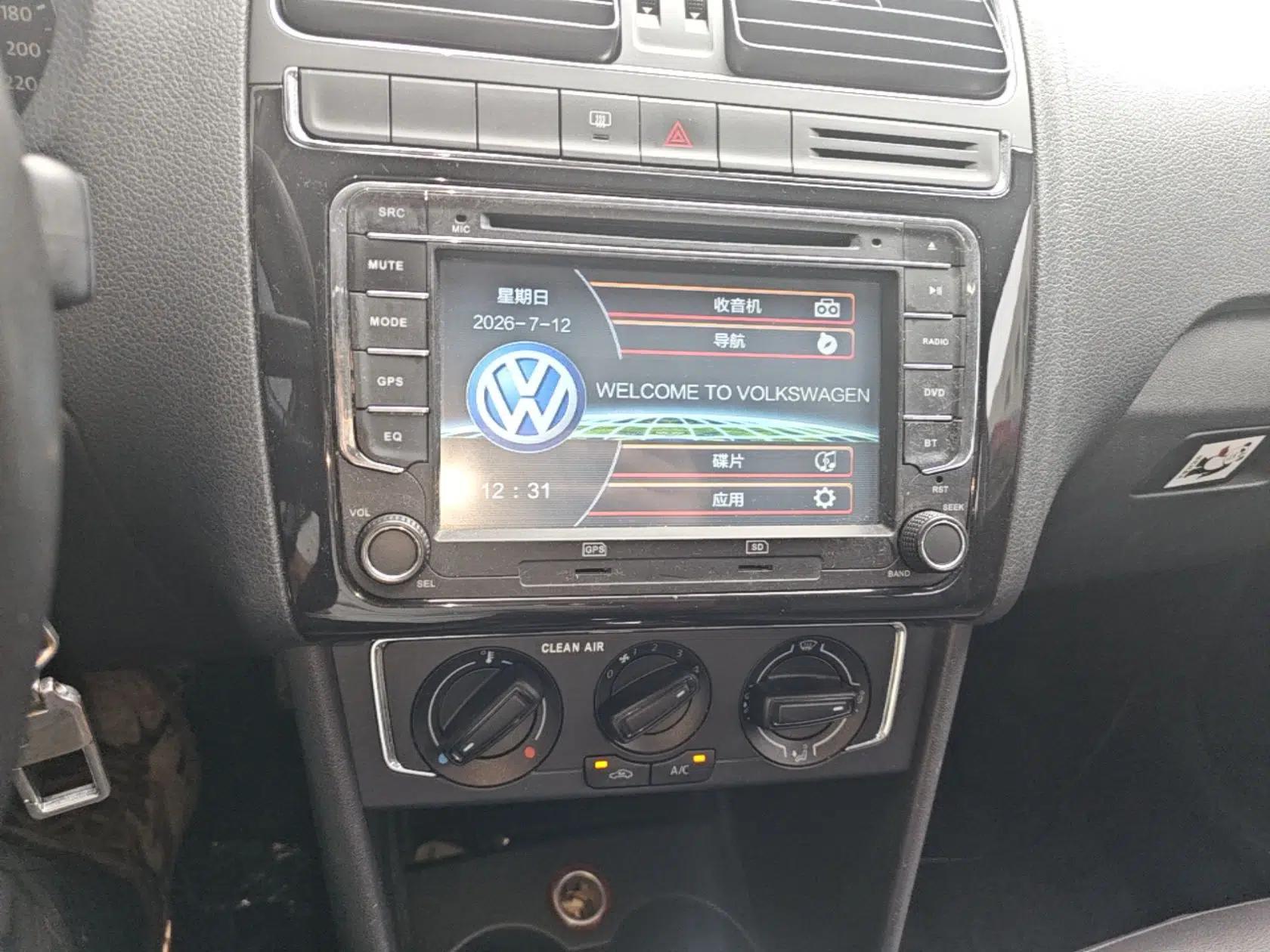 Volkswagen Polo 2016 1.6L Automatic Comfort Model — миниатюра 20