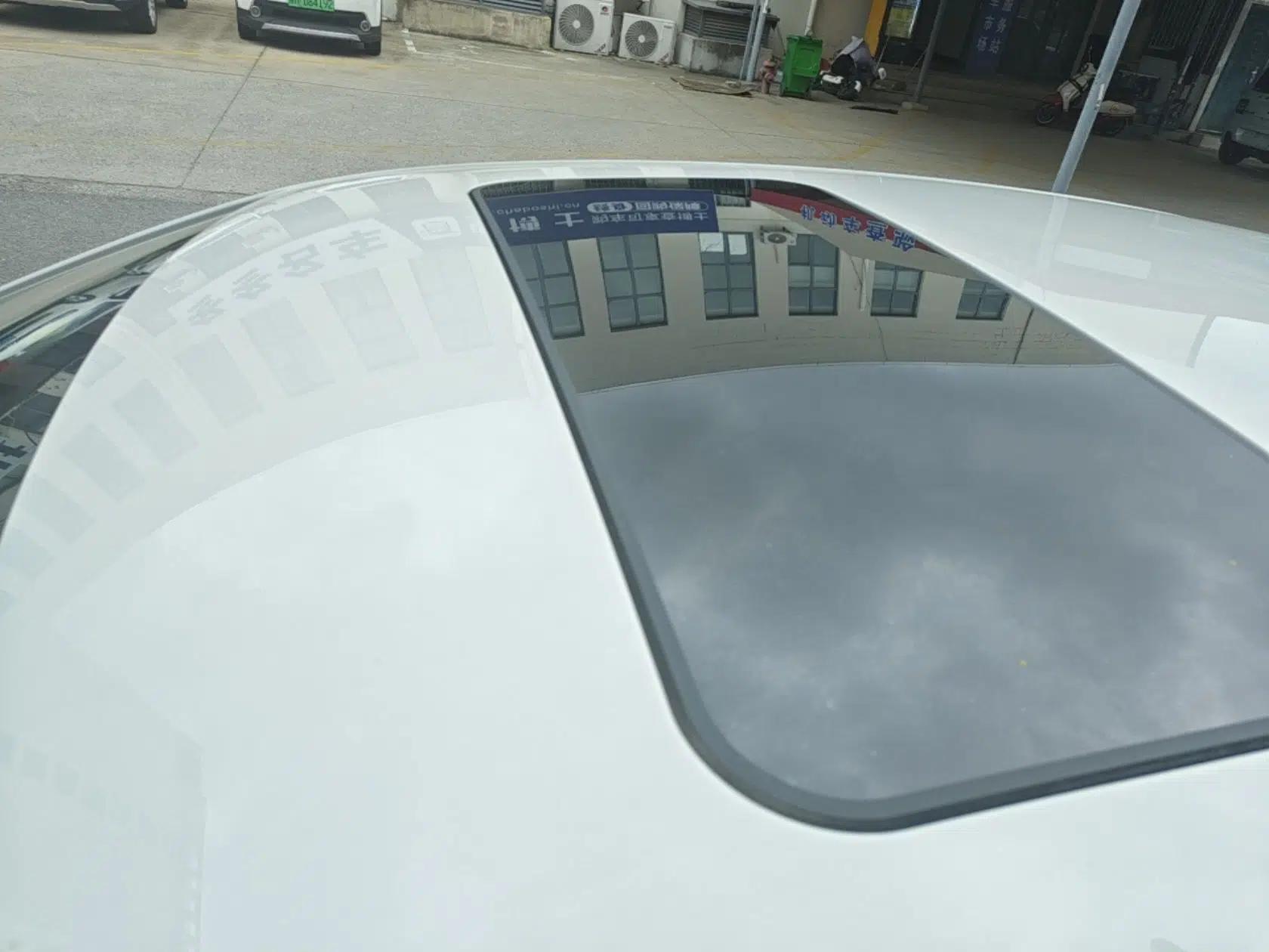 Volkswagen Polo 2016 1.6L Automatic Comfort Model — миниатюра 7