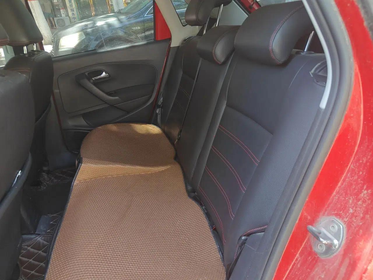 Volkswagen Polo 2016 1.6L Automatic Comfort Model — миниатюра 17
