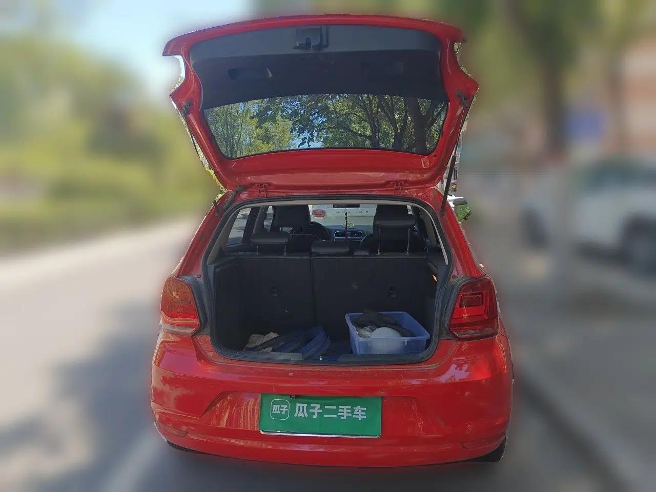Volkswagen Polo 2016 1.6L Automatic Comfort Model — миниатюра 19