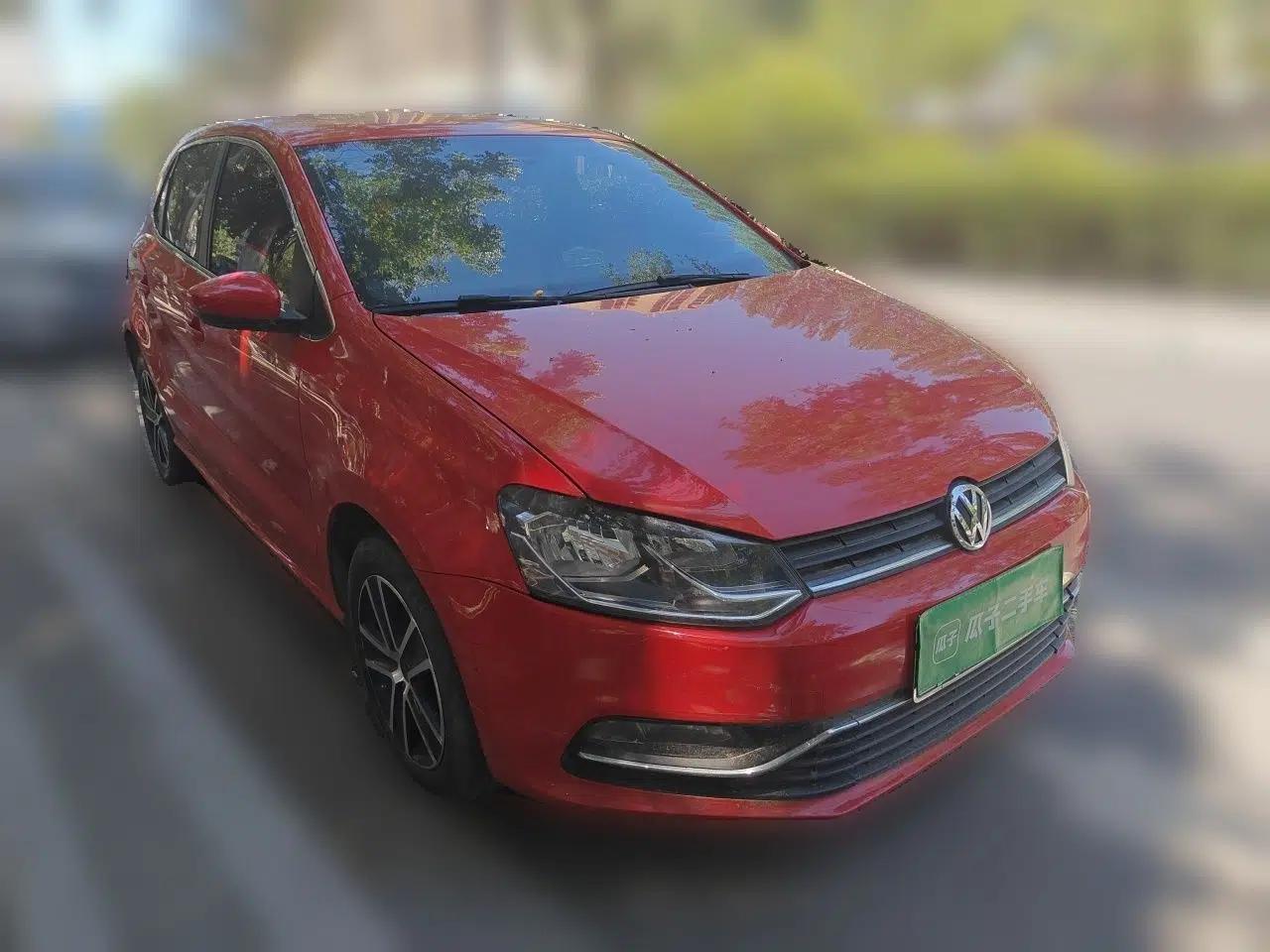 Volkswagen Polo 2016 1.6L Automatic Comfort Model — миниатюра 3