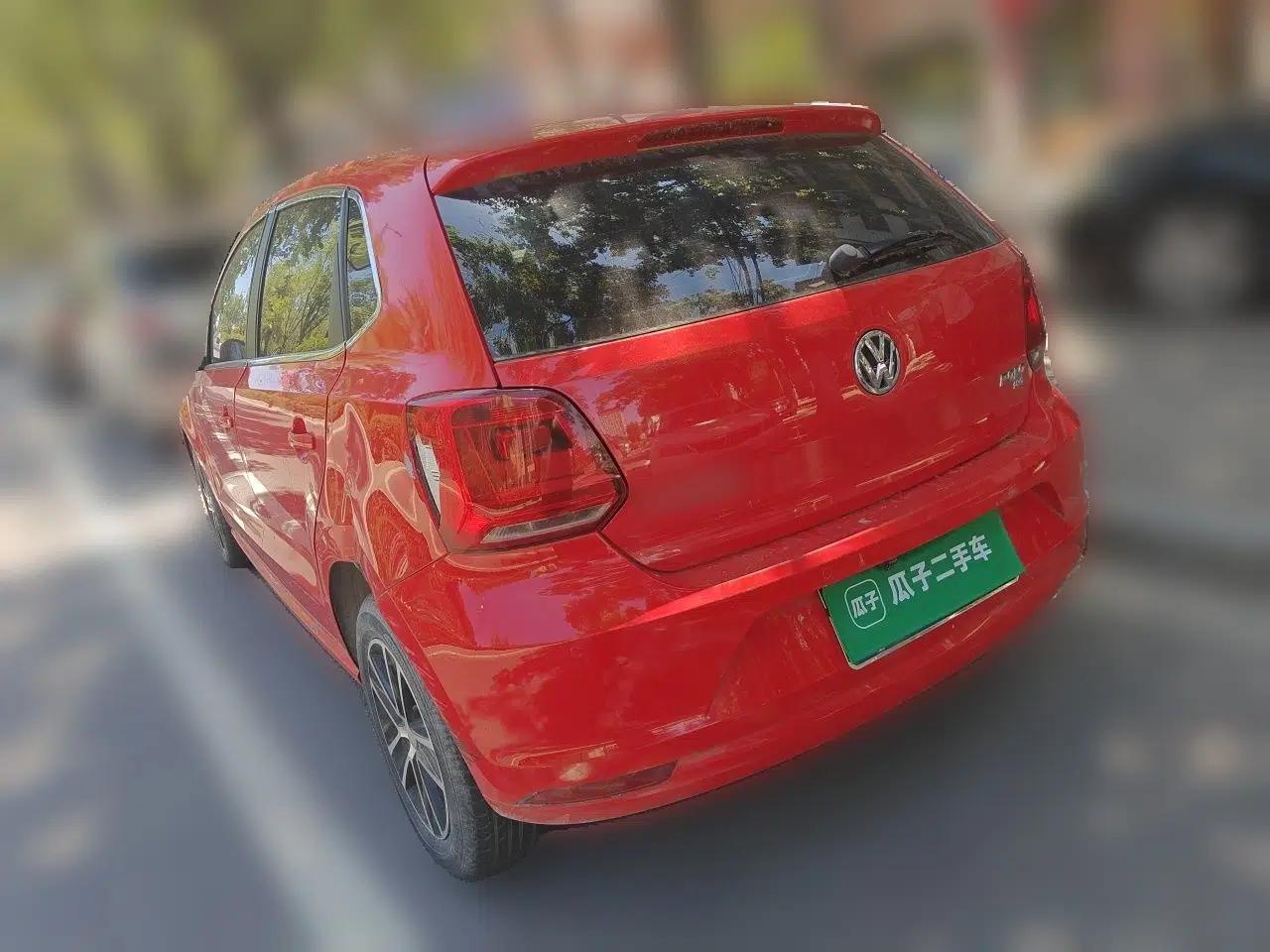 Volkswagen Polo 2016 1.6L Automatic Comfort Model — миниатюра 4
