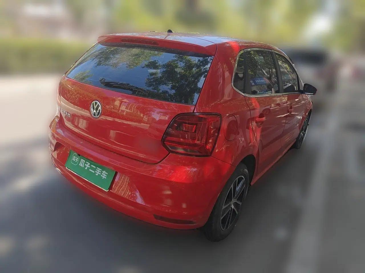 Volkswagen Polo 2016 1.6L Automatic Comfort Model — миниатюра 6