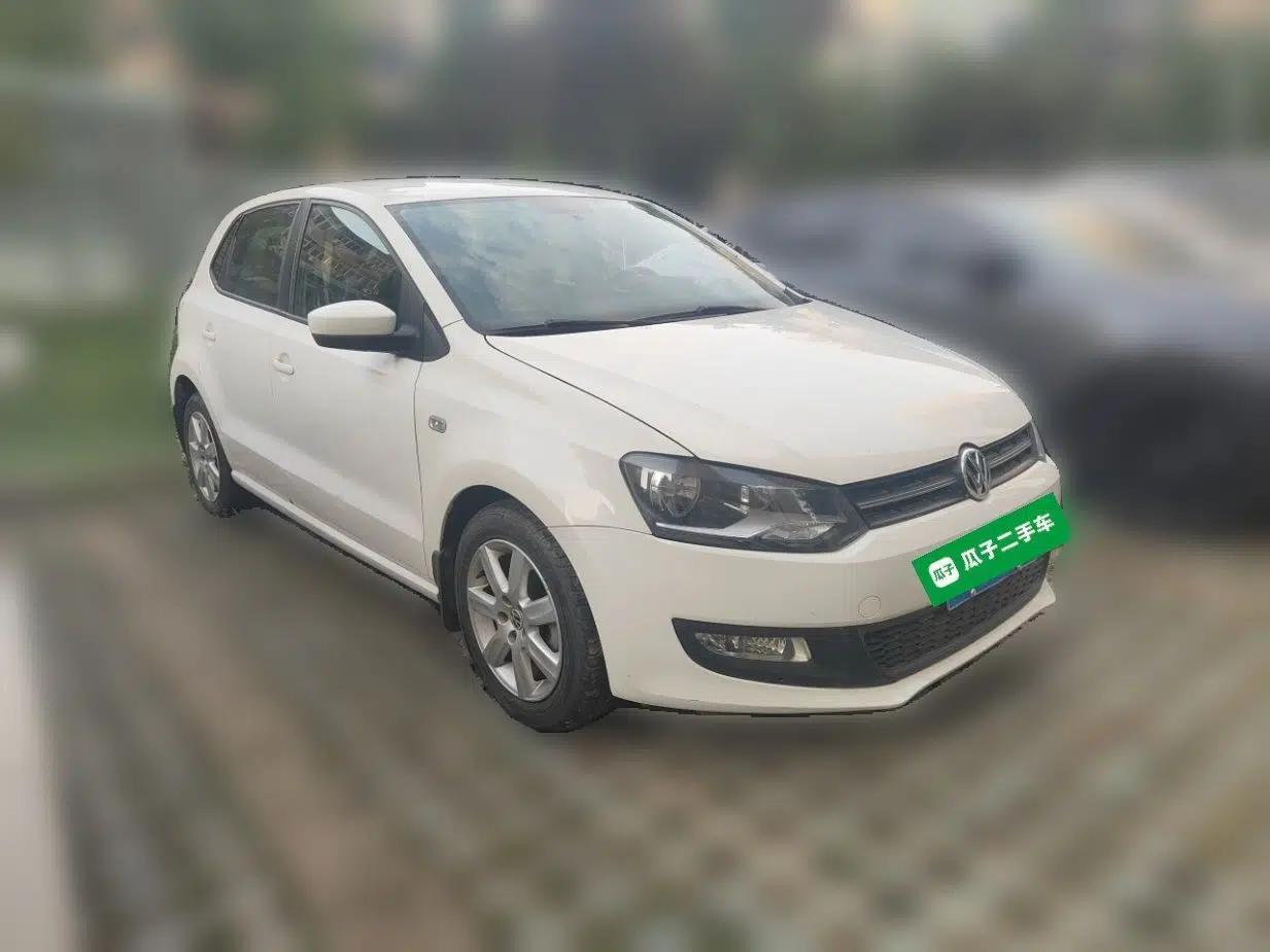 Volkswagen Polo 2013 1.6L Automatic Comfort Edition — миниатюра 3