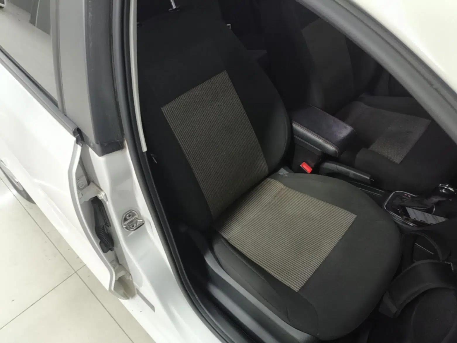 Volkswagen Polo 2018 1.5L Automatic Advanced Driving Model — миниатюра 19